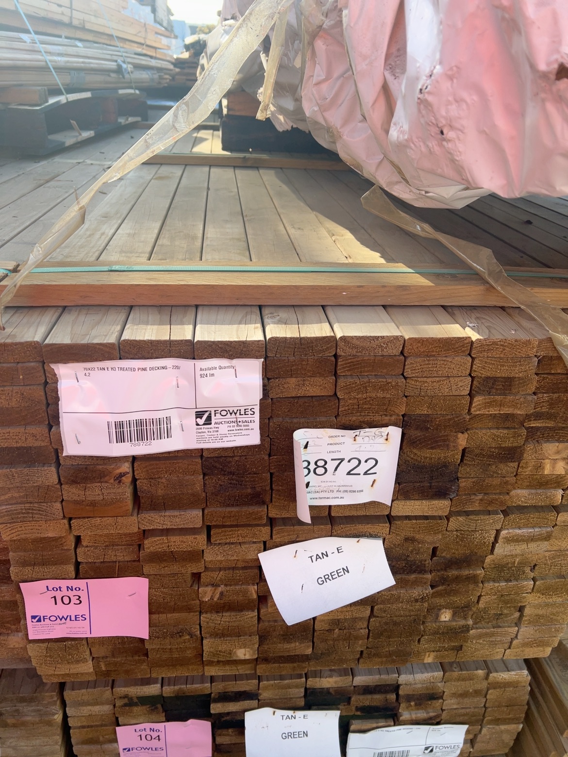 70X22 TAN E H3 TREATED PINE DECKING-220/4.2 70X22 TAN E H3 TREATED PINE DECKING-220/4.2