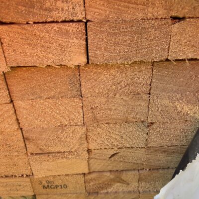 90X45 PINE MGP10 112/2.7