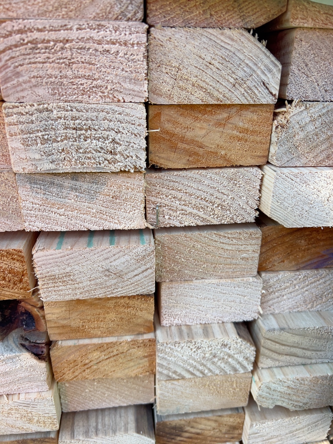 70X35 PINE MGP10 150/2.7 70X35 PINE MGP10 150/2.7