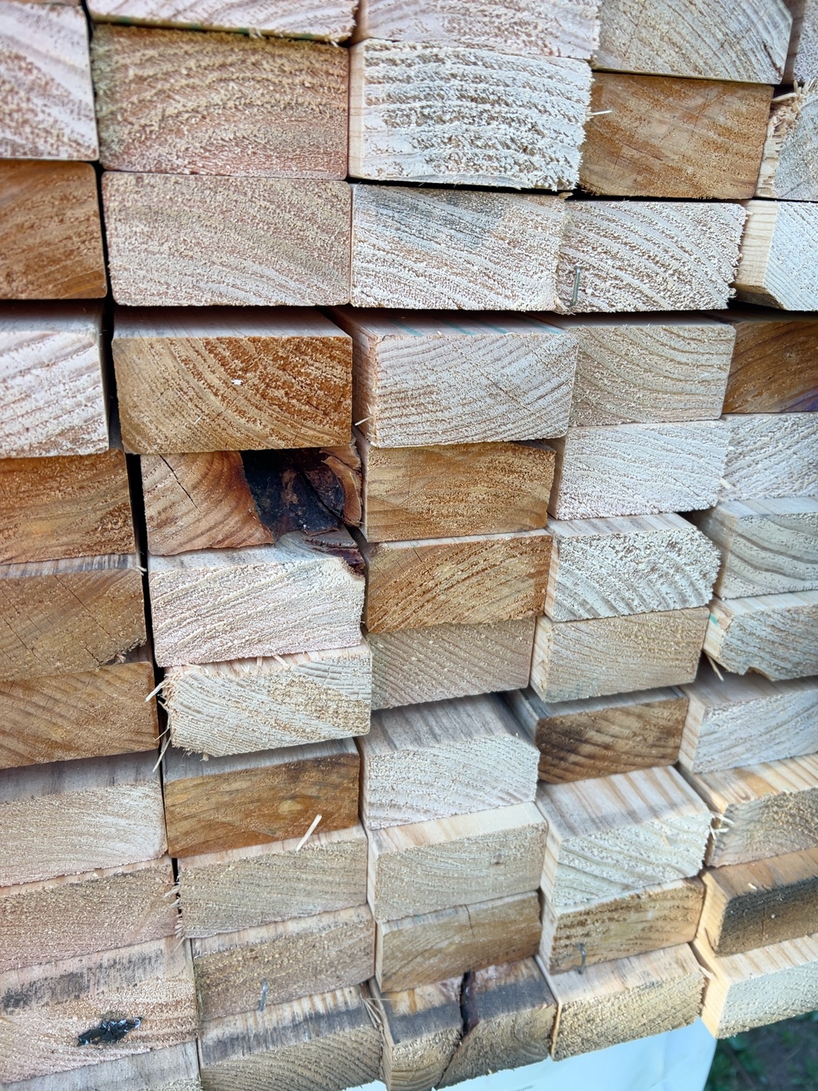 70X35 PINE MGP10 110/2.7 70X35 PINE MGP10 110/2.7