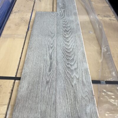 1830X189X15/4MM ASH GREY ENGINEERED FLOORING- (40 BOXES X 2.075 M2) 1830X189X15/4MM ASH GREY ENGINEERED FLOORING- (40 BOXES X 2.075 M2)