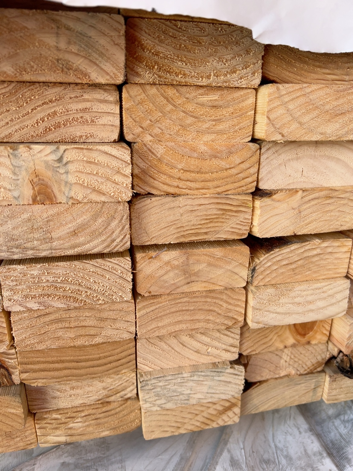 90X35 UTILITY EXPORT GRADE PINE-112/1.2 90X35 UTILITY EXPORT GRADE PINE-112/1.2