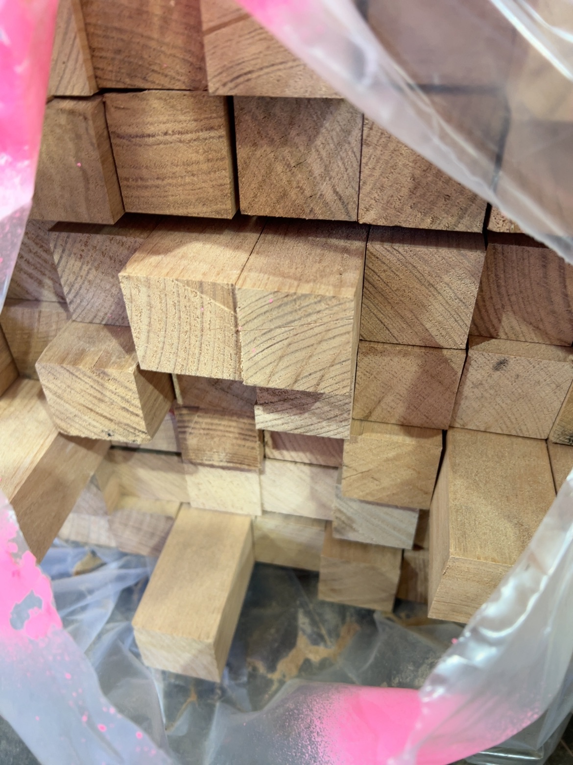42X42 AUS OAK DAR UTE KD HARDWOOD 42X42 AUS OAK DAR UTE KD HARDWOOD