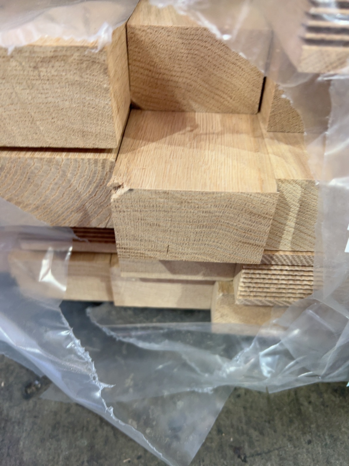 70X43 GLACIAL OAK F/J DAR UTE KD HARDWOOD 70X43 GLACIAL OAK F/J DAR UTE KD HARDWOOD