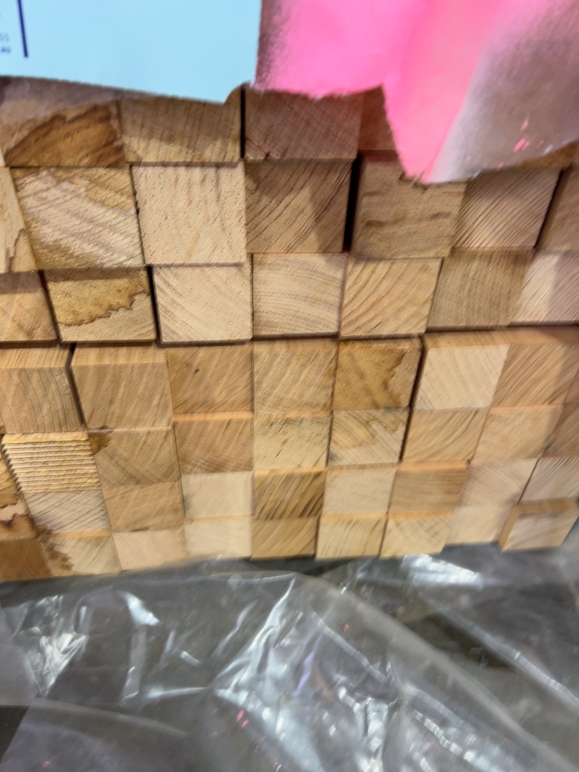 43X43 AUS OAK DAR UTE KD HARDWOOD-158/5.4 43X43 AUS OAK DAR UTE KD HARDWOOD-158/5.4
