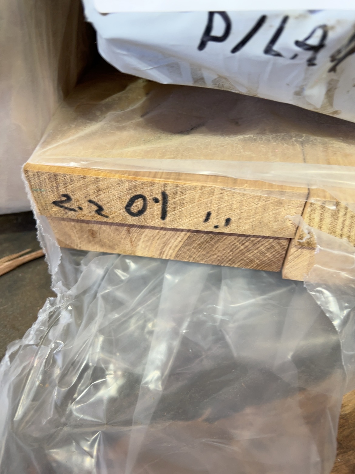 140X32 AUS OAK DAR UTE KD HARDWOOD 140X32 AUS OAK DAR UTE KD HARDWOOD