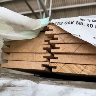 140X19 TAS OAK SELECT GRADE SHIPLAP LINING BOARDS