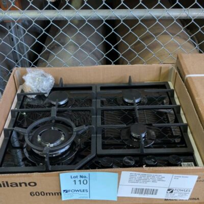 NEW MILANO 600MM BLACK GLASS GAS COOKTOP, 4 BURNER WITH WOK, CAST IRON TRIVETS, FLAME FAILURE SAFETY, COMES WITH LPG CONVERSION KIT, FRONT CONTROLS WITH 12 MONTH WARRANTY, MODEL HZCGG604W2 539.40.502 NEW MILANO 600MM BLACK GLASS GAS COOKTOP, 4 BURNER WITH WOK, CAST IRON TRIVETS, FLAME FAILURE SAFETY, COMES WITH LPG CONVERSION KIT, FRONT CONTROLS WITH 12 MONTH WARRANTY, MODEL HZCGG604W2 539.40.502