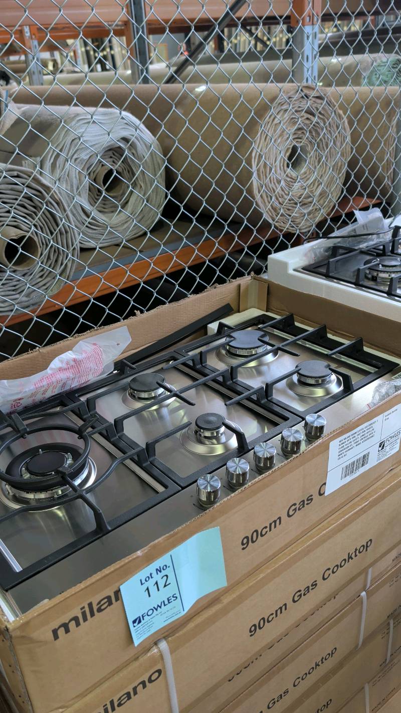 NEW MILANO 900MM S/STEEL GAS COOKTOP, 5 BURNER WITH WOK, CAST IRON TRIVETS, FLAME FAILURE SAFETY, COMES WITH LPG CONVERSION KIT, FRONT CONTROLS WITH 12 MONTH WARRANTY, MODEL HZCGG9005WC2 539.40.503 NEW MILANO 900MM S/STEEL GAS COOKTOP, 5 BURNER WITH WOK, CAST IRON TRIVETS, FLAME FAILURE SAFETY, COMES WITH LPG CONVERSION KIT, FRONT CONTROLS WITH 12 MONTH WARRANTY, MODEL HZCGG9005WC2 539.40.503