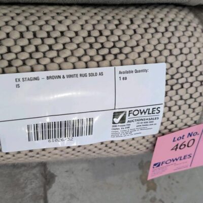 EX STAGING - BROWN & WHITE RUG SOLD AS IS