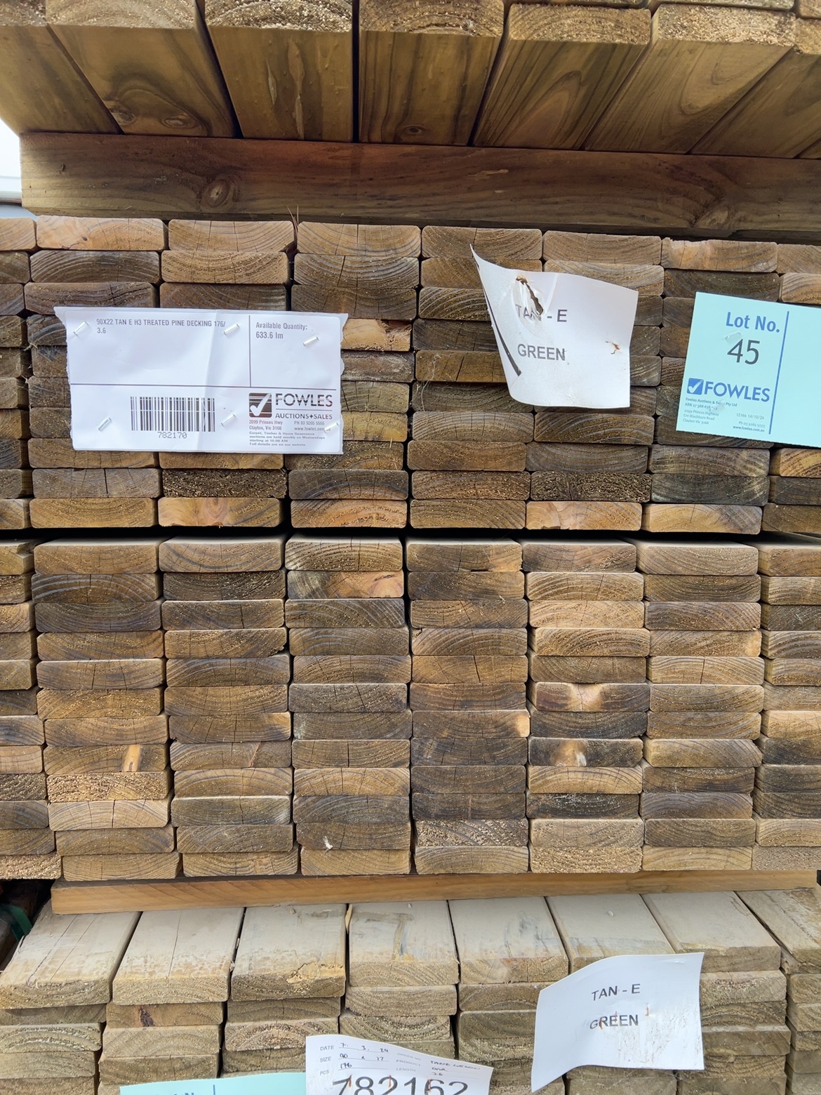 90X22 TAN E H3 TREATED PINE DECKING 176/3.6 90X22 TAN E H3 TREATED PINE DECKING 176/3.6