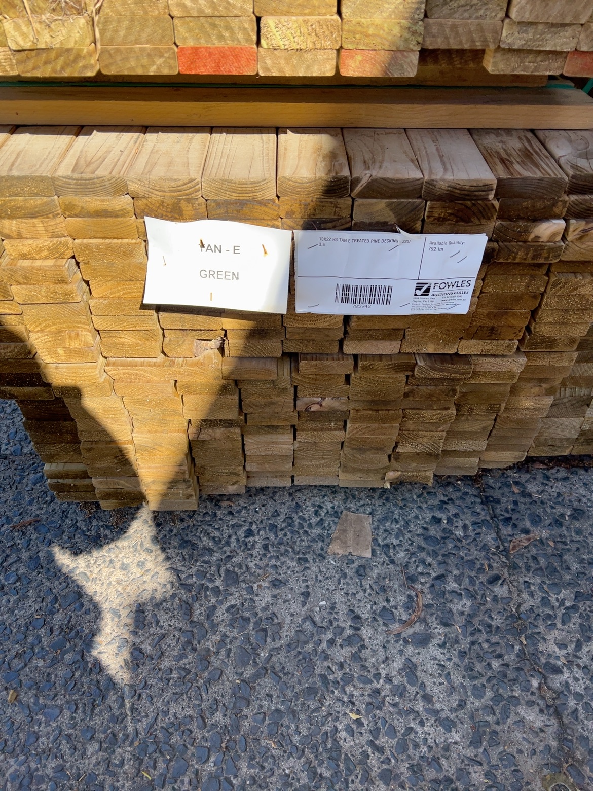 70X22 H3 TAN E TREATED PINE DECKING-220/3.6 70X22 H3 TAN E TREATED PINE DECKING-220/3.6