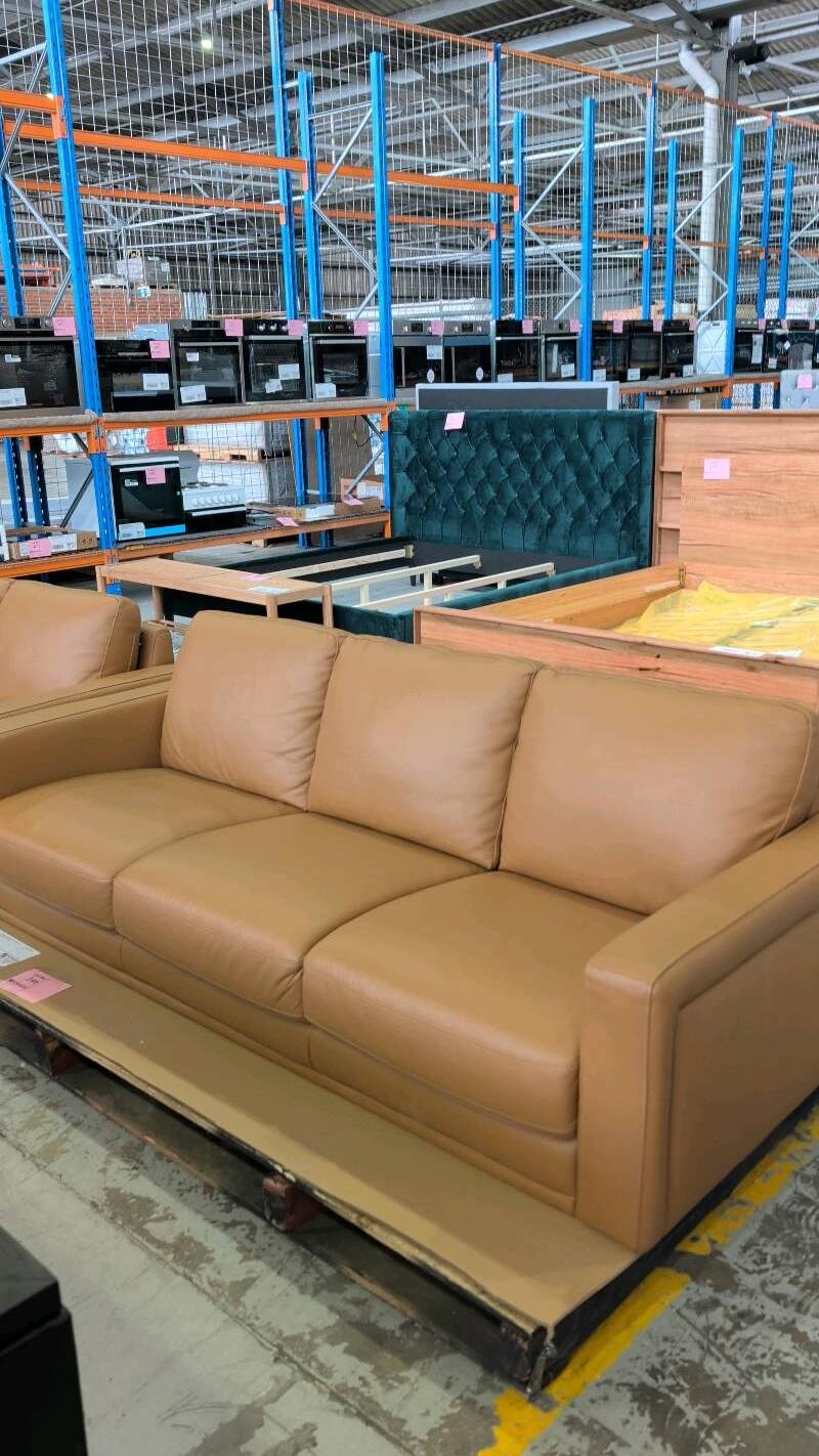 EX DISPLAY FLORENCE CARAMEL LEATHER 3 SEATER SOFA, SOLD AS IS **NO FEET, SOLD AS IS** EX DISPLAY FLORENCE CARAMEL LEATHER 3 SEATER SOFA, SOLD AS IS **NO FEET, SOLD AS IS**