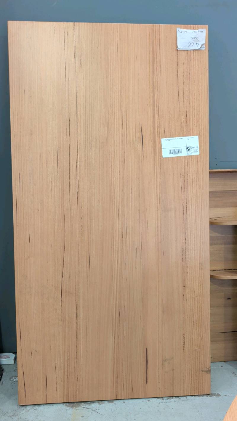 EX DISPLAY COWEN 2000MM TABLE TOP ONLY, SOLD AS IS EX DISPLAY COWEN 2000MM TABLE TOP ONLY, SOLD AS IS