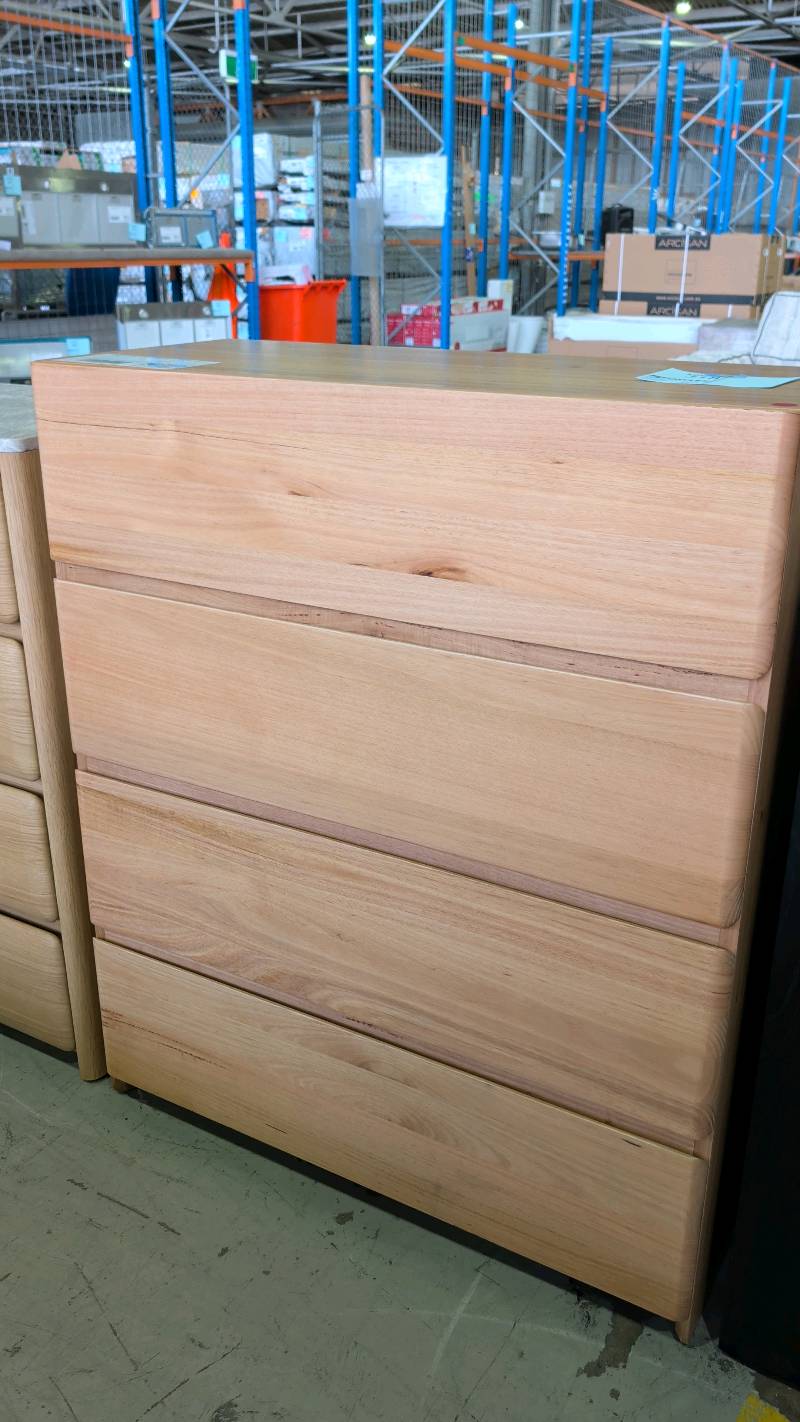 EX DISPLAY COMO MESSMATE TALLBOY SOLD AS IS EX DISPLAY COMO MESSMATE TALLBOY SOLD AS IS