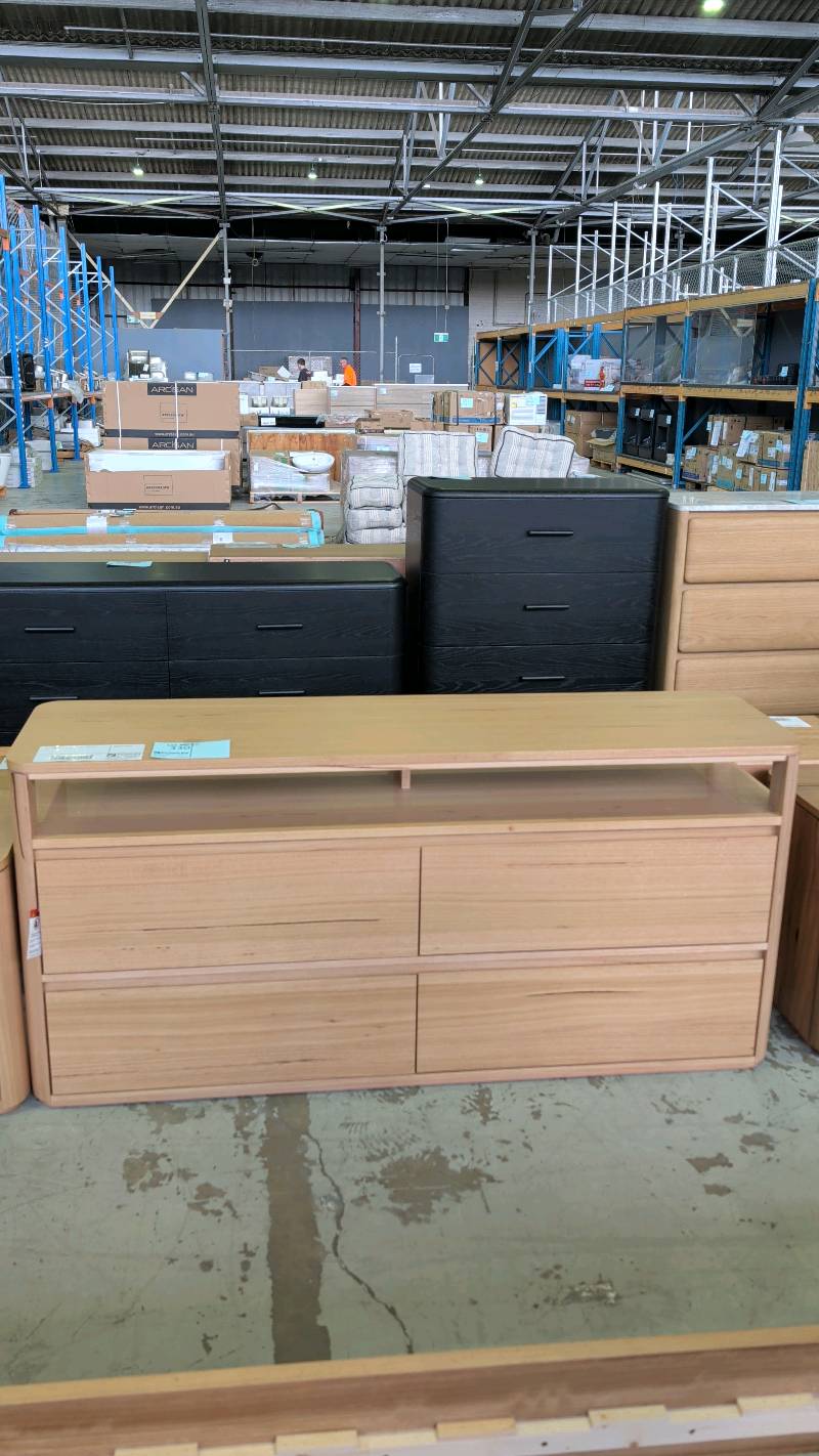 SAMPLE - MELODY DRESSER MESSMATE TIMBER SOLD AS IS SAMPLE - MELODY DRESSER MESSMATE TIMBER SOLD AS IS