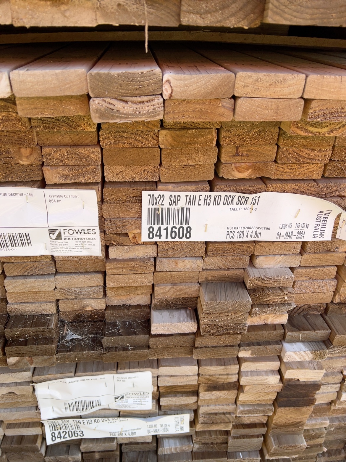 70X22 H3 TAN E TREATED PINE DECKING-180/4.8 70X22 H3 TAN E TREATED PINE DECKING-180/4.8
