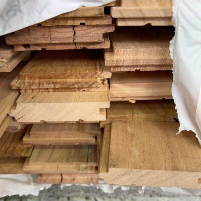 80X19 CHESTNUT COVER GRADE FLOORING 80X19 CHESTNUT COVER GRADE FLOORING