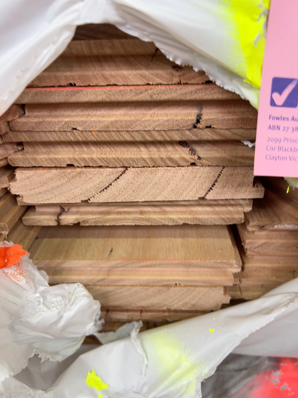 130X19 BLACKBUTT COVER GRADE FLOORING 130X19 BLACKBUTT COVER GRADE FLOORING