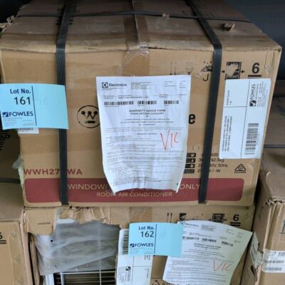 WESTINGHOUSE WWH27CWA 2.7KW COOLING ONLY WINDOW OR WALL AIRCONDITIONER, 3 SPEED WITH REMOTE, 12 MONTH WARRANTY
