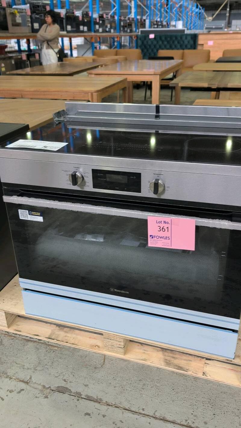 WESTINGHOUSE WFE9546SD 900MM ALL ELECTRIC FREESTANDING OVEN, WITH AIRFRY, S/STEEL RRP$2599 WESTINGHOUSE WFE9546SD 900MM ALL ELECTRIC FREESTANDING OVEN, WITH AIRFRY, S/STEEL RRP$2599