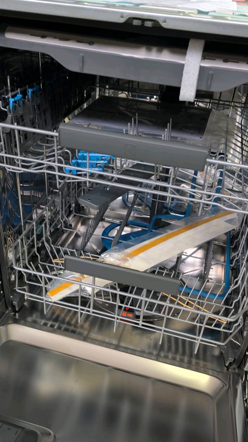 ELECTROLUX ESL79200RO FULLY INTEGRATED DISHWASHER WITH MAXI FLEX CUTLERY DRAWER, WITH SUPERIOR SPRAYZONE AREA FOR THOROUGH CLEAN, RRP$1819 ELECTROLUX ESL79200RO FULLY INTEGRATED DISHWASHER WITH MAXI FLEX CUTLERY DRAWER, WITH SUPERIOR SPRAYZONE AREA FOR THOROUGH CLEAN, RRP$1819