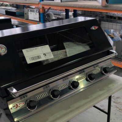 BEEFEATER SIGNATURE 3000E 5 BURNER BUILT IN BBQ, LPG, BS19952 WITH 12 MONTH WARRANTY RRP$1699