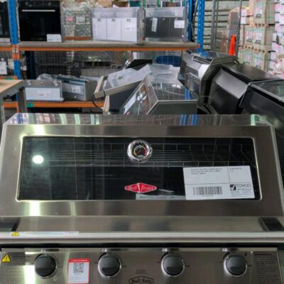 BEEFEATER 1200 SERIES 4 BURNER BUILT IN BBQ, S/STEEL BBG1240SB WITH 12 MONTH WARRANTY RRP$849 BEEFEATER 1200 SERIES 4 BURNER BUILT IN BBQ, S/STEEL BBG1240SB WITH 12 MONTH WARRANTY RRP$849