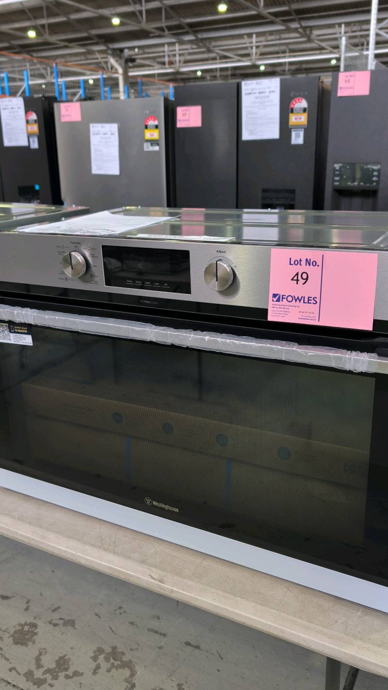 WESTINGHOUSE WVEP9716SD 900MM PYROLYTIC OVEN WITH 10 FUNCTIONS INCL AIRFRY & PIZZA, WITH 12 MONTH WARRANTY WESTINGHOUSE WVEP9716SD 900MM PYROLYTIC OVEN WITH 10 FUNCTIONS INCL AIRFRY & PIZZA, WITH 12 MONTH WARRANTY