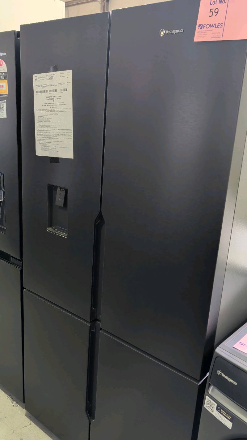 WESTINGHOUSE WQE5750BB MATTE CHARCOAL 564LITRE QUAD DOOR FRIDGE WITH PLUMBED IN DOOR WATER DISPENSER, 4 STAR ENERGY, WITH AUTOSENSE COOLING TECHNOLOGY WITH 12 MONTH WARRANTY RRP$1999 WESTINGHOUSE WQE5750BB MATTE CHARCOAL 564LITRE QUAD DOOR FRIDGE WITH PLUMBED IN DOOR WATER DISPENSER, 4 STAR ENERGY, WITH AUTOSENSE COOLING TECHNOLOGY WITH 12 MONTH WARRANTY RRP$1999