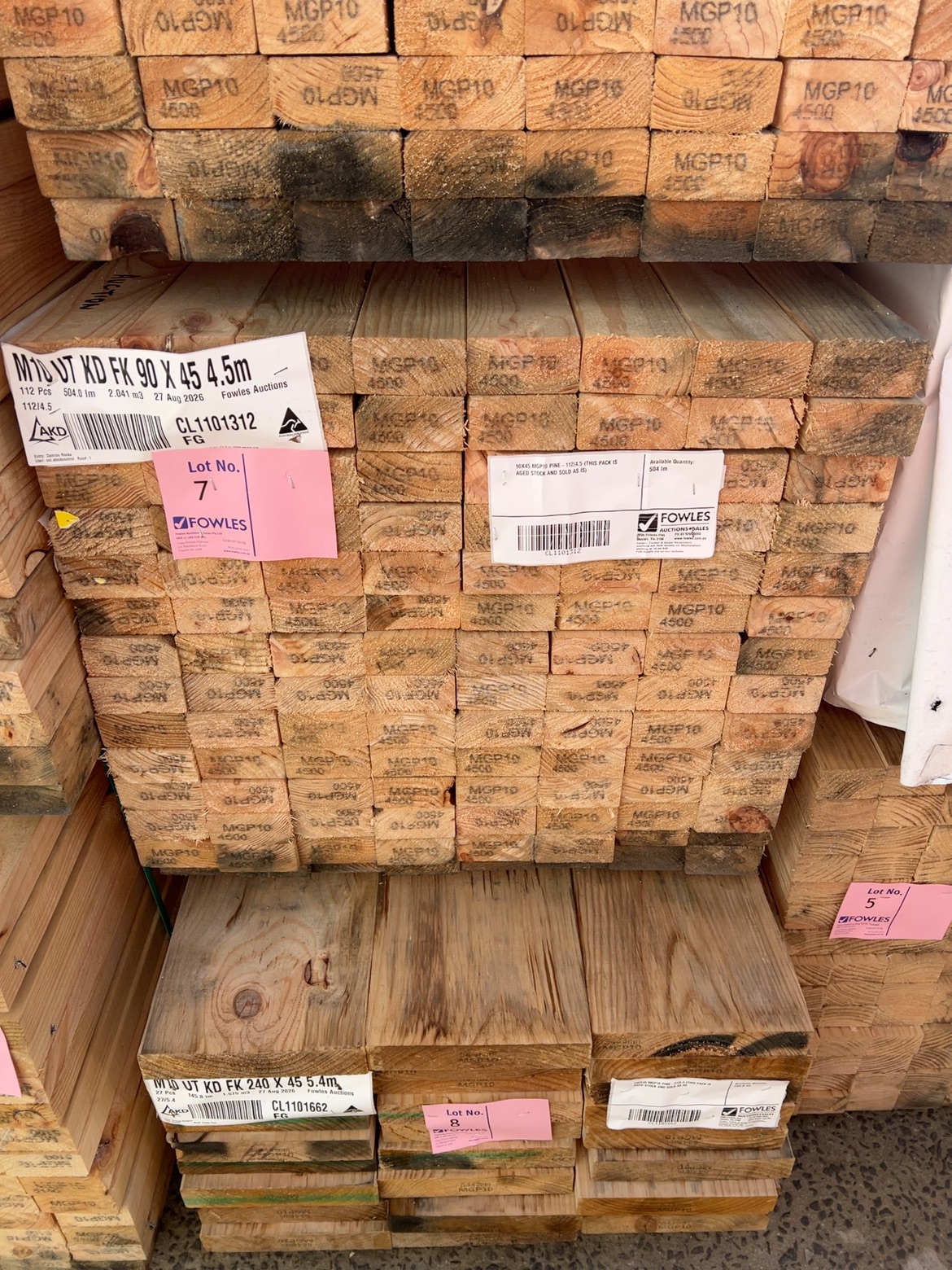 90X45 MGP10 PINE-112/4.5 (THIS PACK IS AGED STOCK AND SOLD AS IS) 90X45 MGP10 PINE-112/4.5 (THIS PACK IS AGED STOCK AND SOLD AS IS)