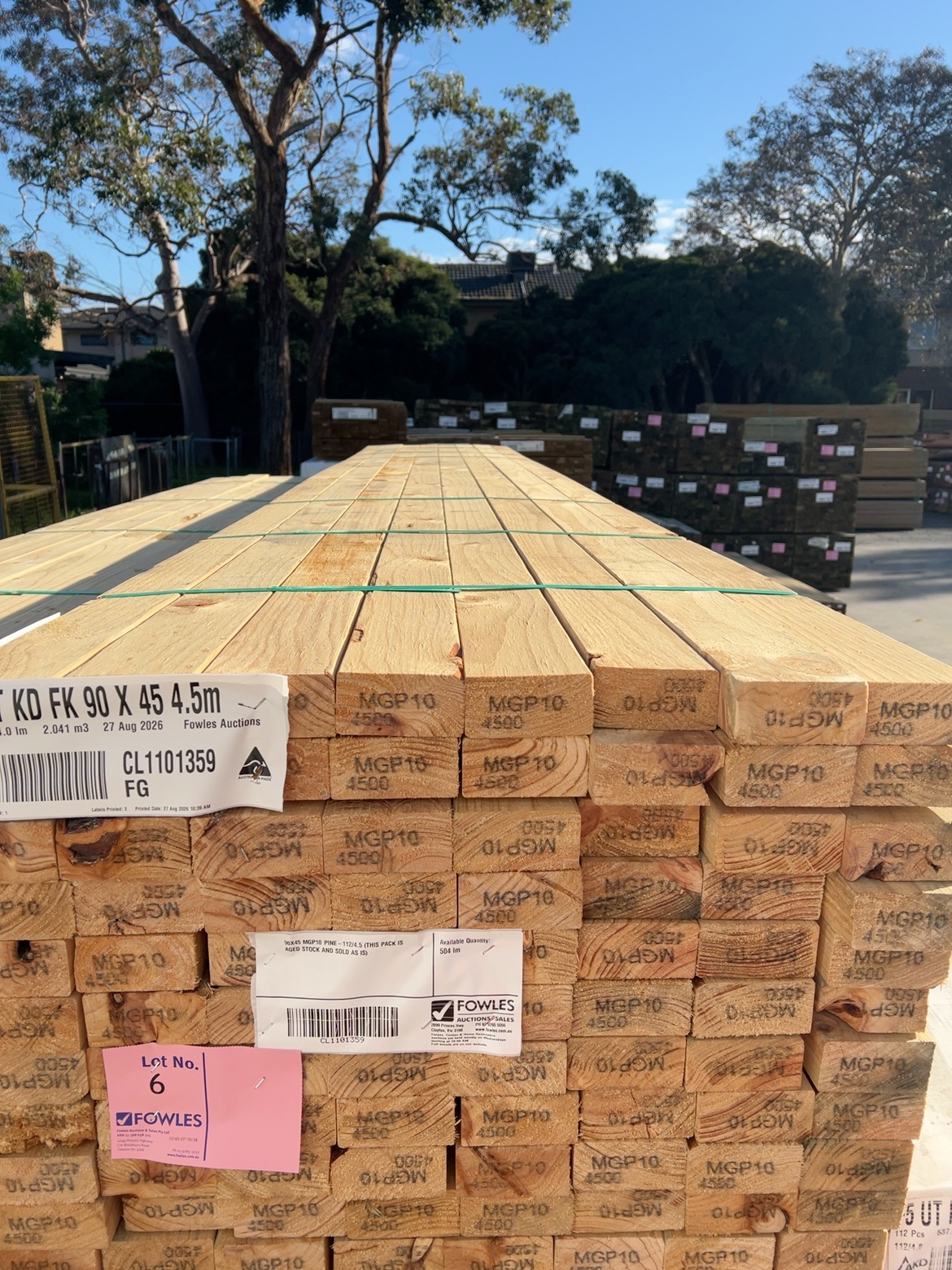 90X45 MGP10 PINE-112/4.5 (THIS PACK IS AGED STOCK AND SOLD AS IS) 90X45 MGP10 PINE-112/4.5 (THIS PACK IS AGED STOCK AND SOLD AS IS)