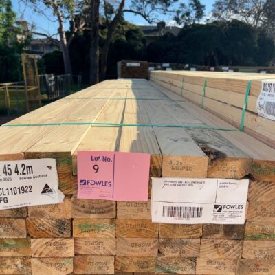 90X45 MGP10 PINE-48/4.2 (THIS PACK IS AGED STOCK AND SOLD AS IS)