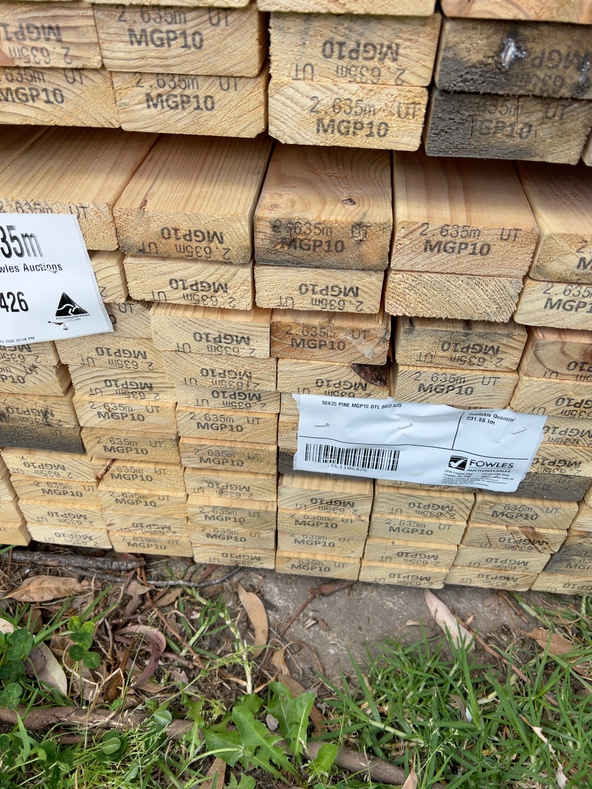 90X35 PINE MGP10 DTL 88/2.635 90X35 PINE MGP10 DTL 88/2.635