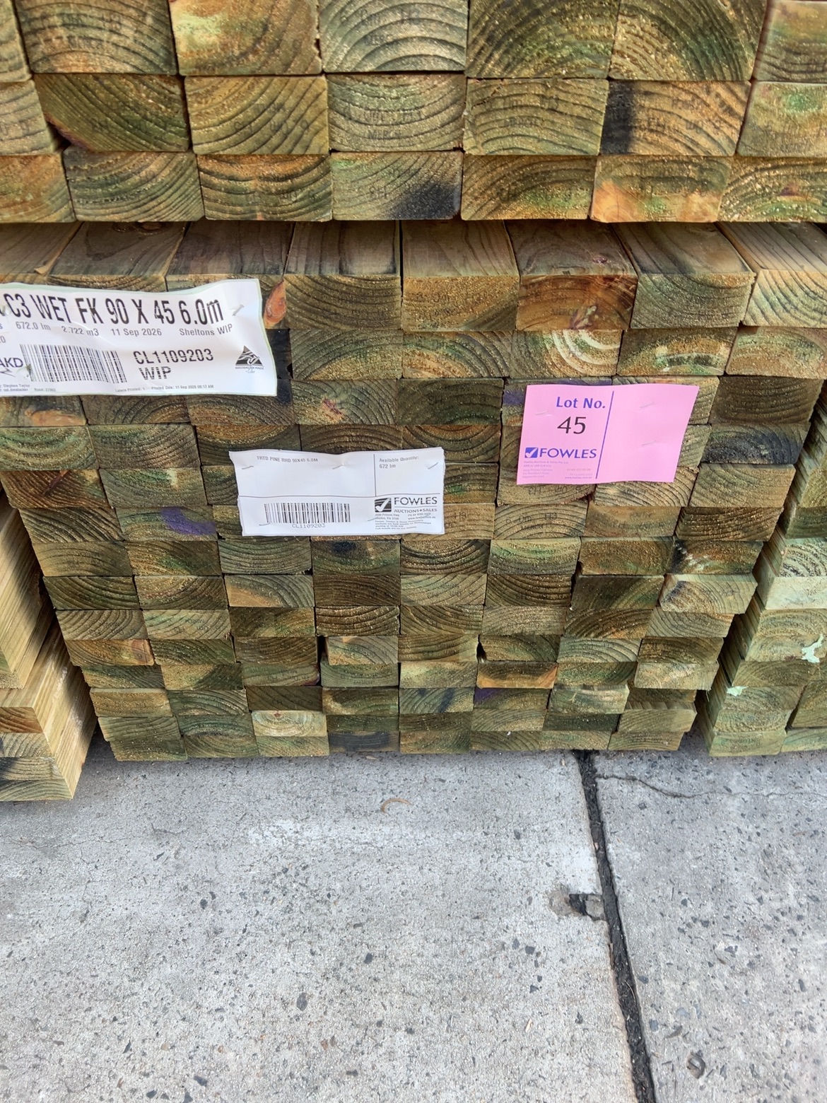TRTD PINE RHD 90X45 6.0M TRTD PINE RHD 90X45 6.0M