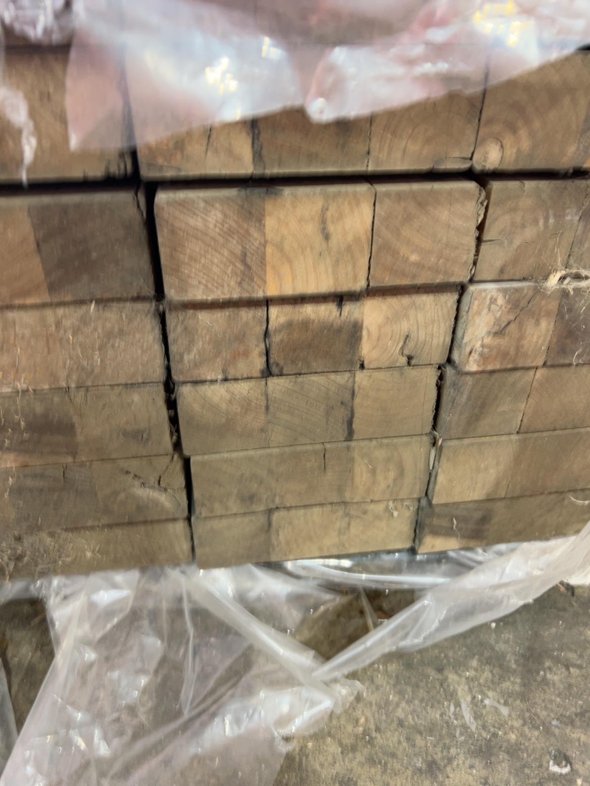 140X45 AUS OAK LAM WEATHERED KD HARDWOOD-40/3.0 140X45 AUS OAK LAM WEATHERED KD HARDWOOD-40/3.0