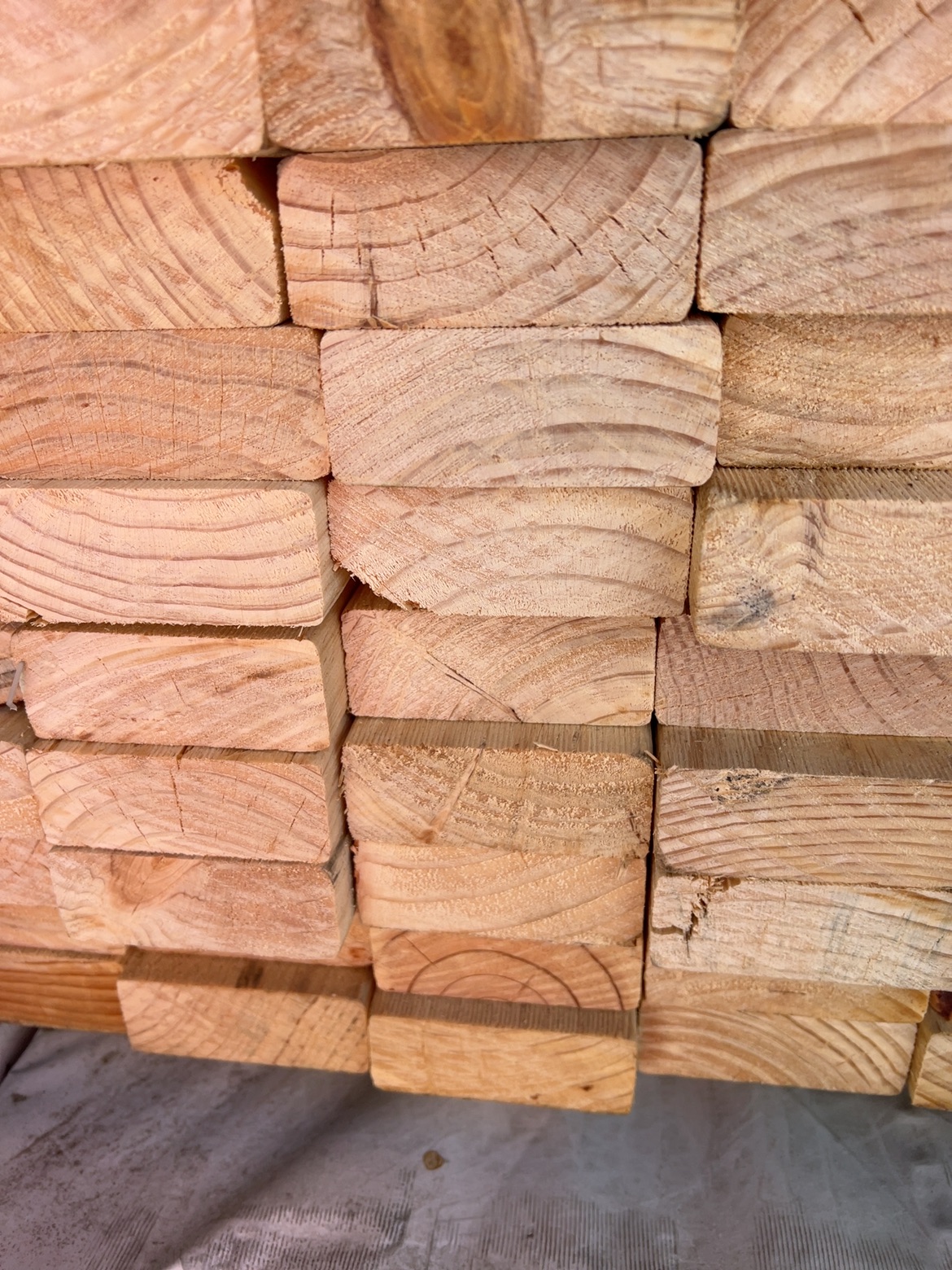 90X35 UTILITY EXPORT GRADE PINE-112/1.2 90X35 UTILITY EXPORT GRADE PINE-112/1.2