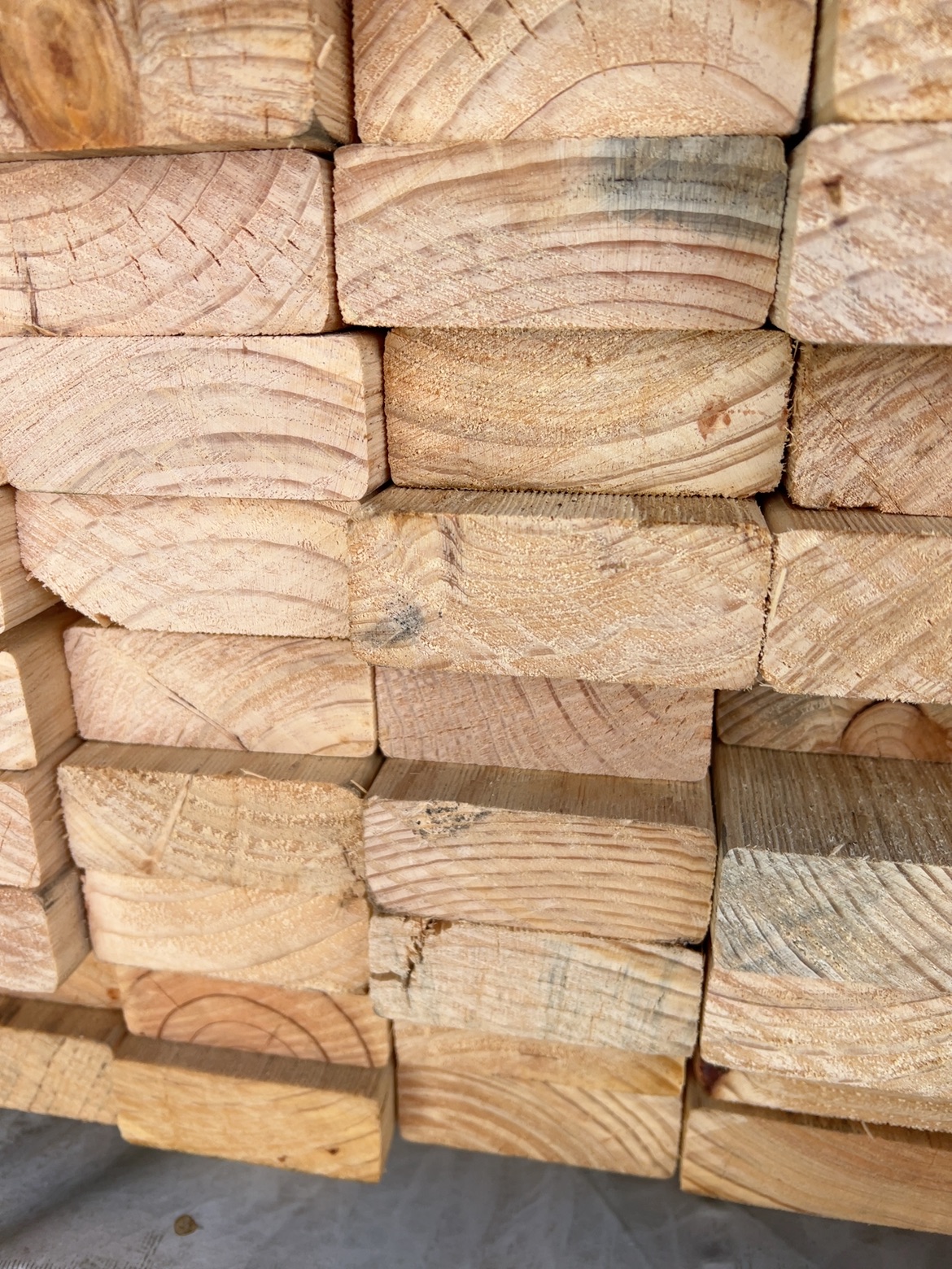 90X35 UTILITY EXPORT GRADE PINE-112/1.2 90X35 UTILITY EXPORT GRADE PINE-112/1.2