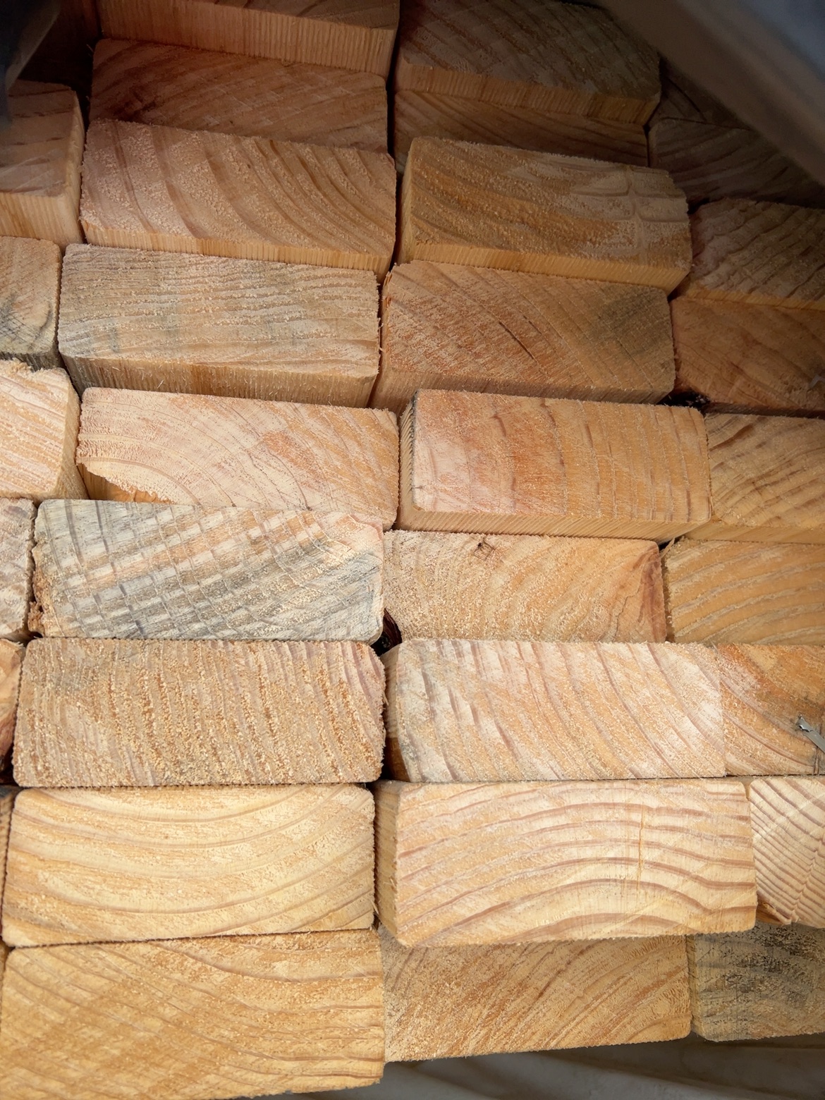 90X35 UTILITY EXPORT GRADE PINE-112/1.2 90X35 UTILITY EXPORT GRADE PINE-112/1.2