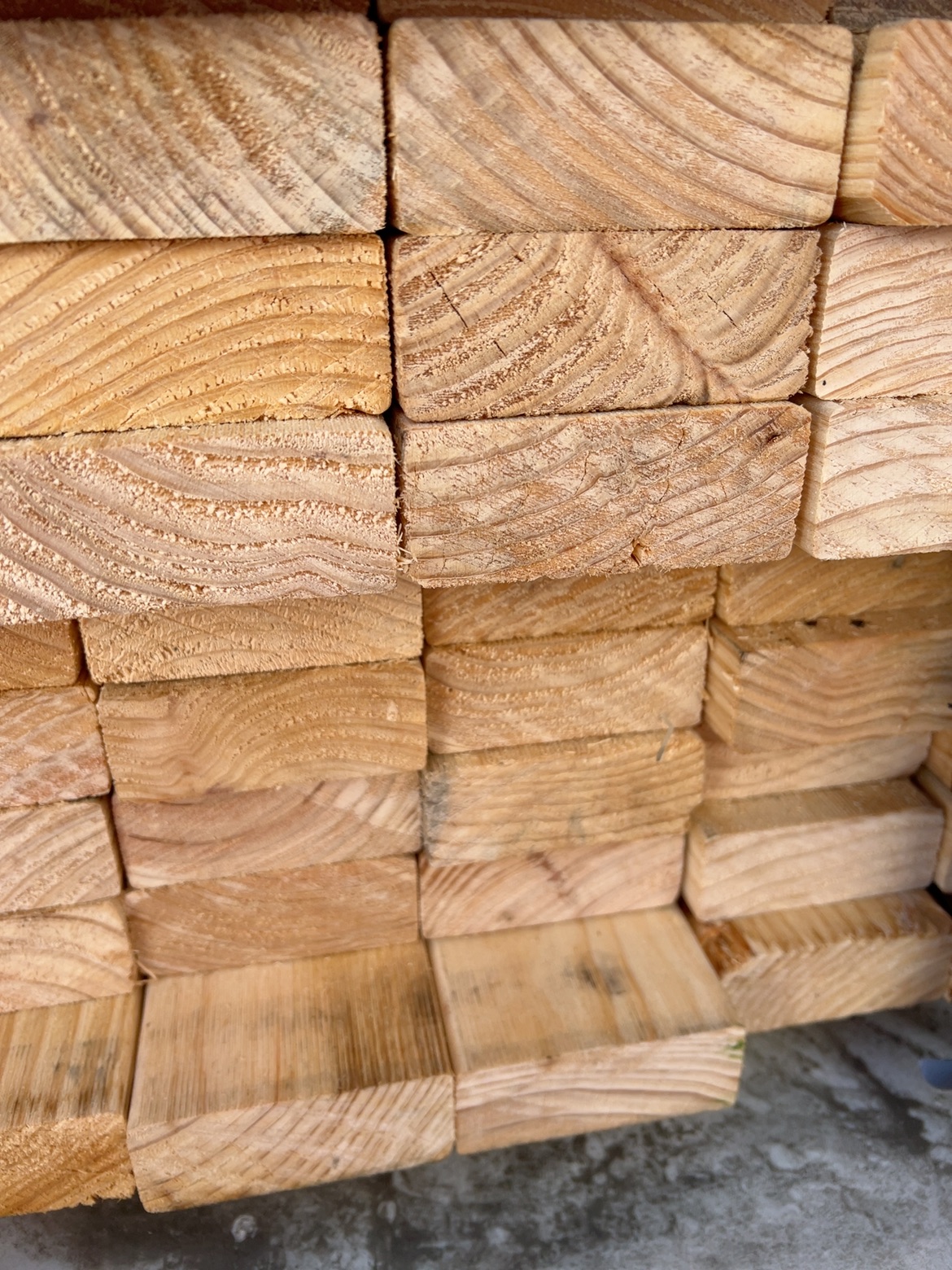 90X35 UTILITY EXPORT GRADE PINE-112/1.2 90X35 UTILITY EXPORT GRADE PINE-112/1.2