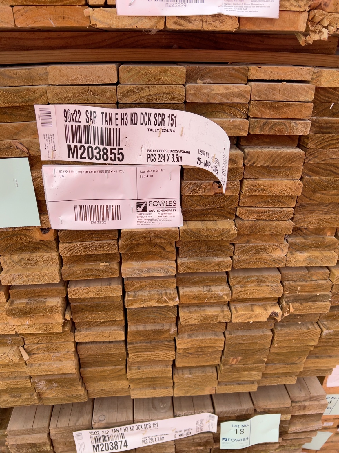 90X22 TAN E H3 TREATED PINE DECKING 224/3.6 90X22 TAN E H3 TREATED PINE DECKING 224/3.6