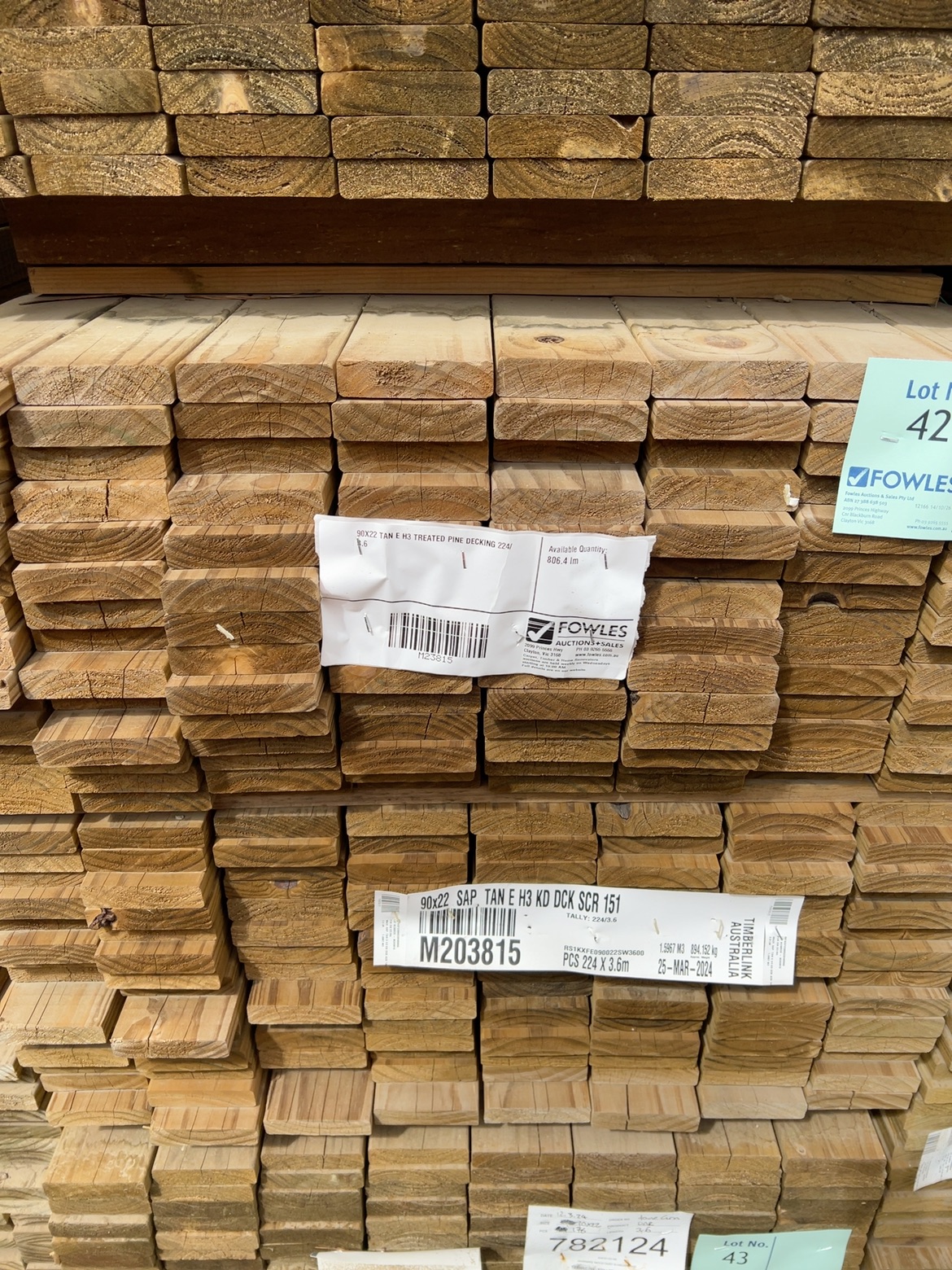 90X22 TAN E H3 TREATED PINE DECKING 224/3.6 90X22 TAN E H3 TREATED PINE DECKING 224/3.6