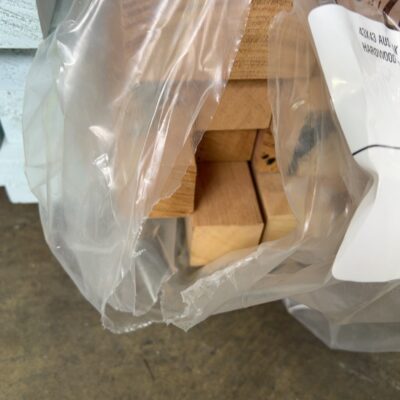 43X43 AUS OAK P/ROUND UTE KD HARDWOOD-48/5.4 43X43 AUS OAK P/ROUND UTE KD HARDWOOD-48/5.4