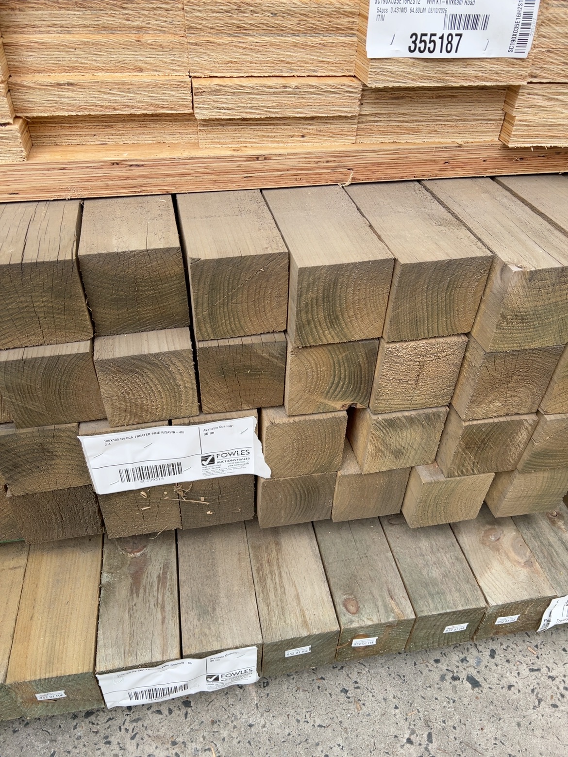 100X100 H4 CCA TREATED PINE R/SAWN-40/2.4 100X100 H4 CCA TREATED PINE R/SAWN-40/2.4