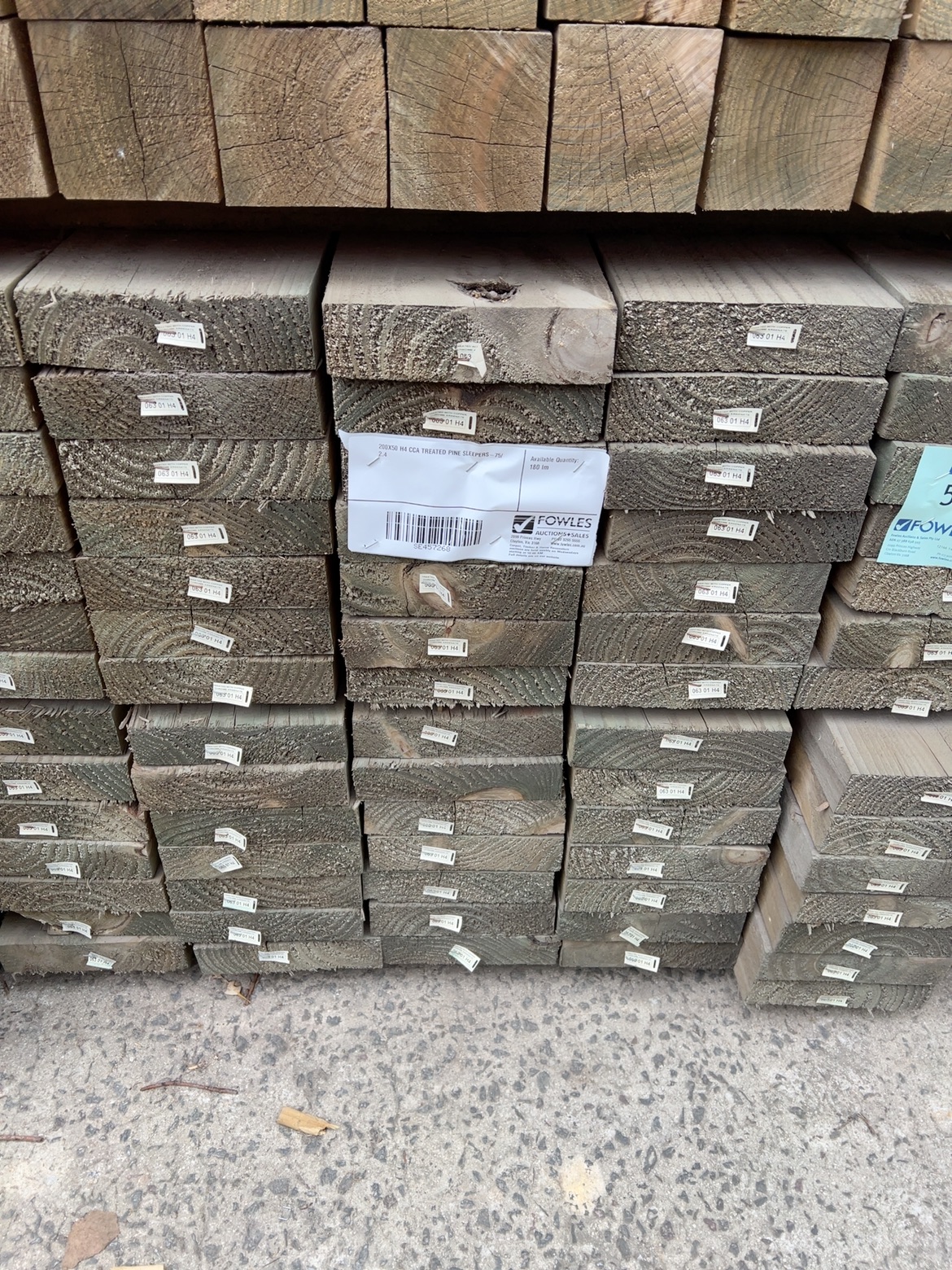 200X50 H4 CCA TREATED PINE SLEEPERS-75/2.4 200X50 H4 CCA TREATED PINE SLEEPERS-75/2.4