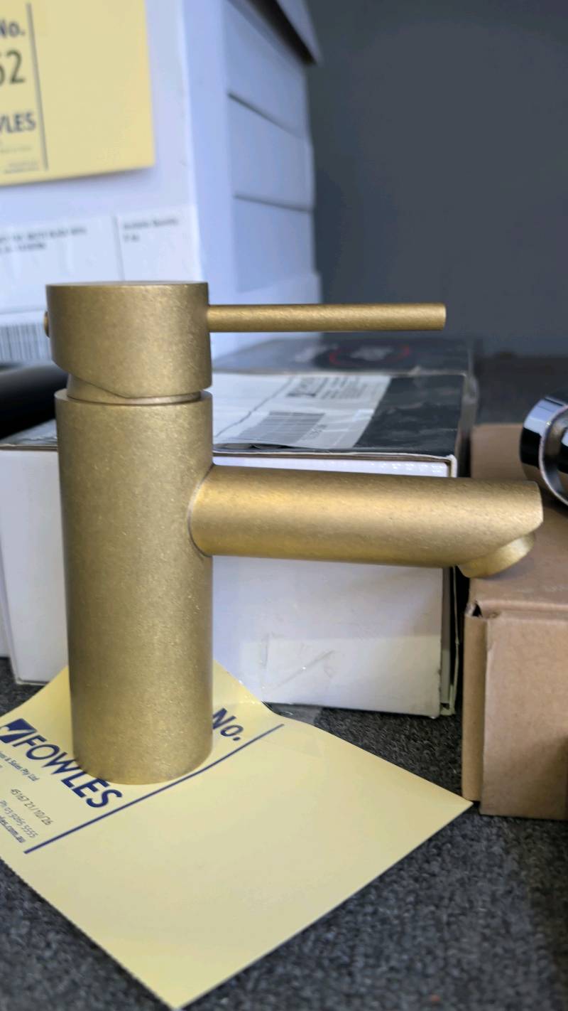 OPUS BASIN MIXER ROUGH BRASS, PC2003SB6-RB, 12 MONTH WARRANTY OPUS BASIN MIXER ROUGH BRASS, PC2003SB6-RB, 12 MONTH WARRANTY
